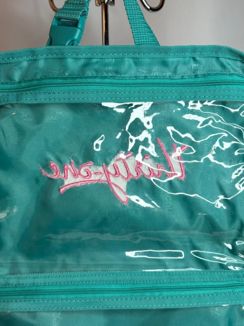 Thirty One Make Up Bag